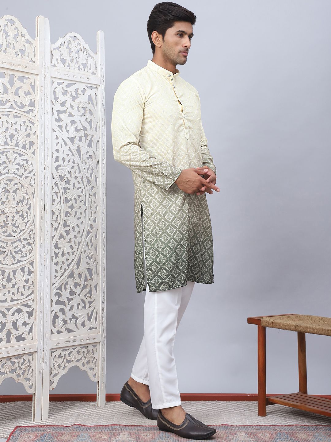 Jompers Ombre Printed Mandarin Collar Sequinned Straight Kurta With Pyjamas