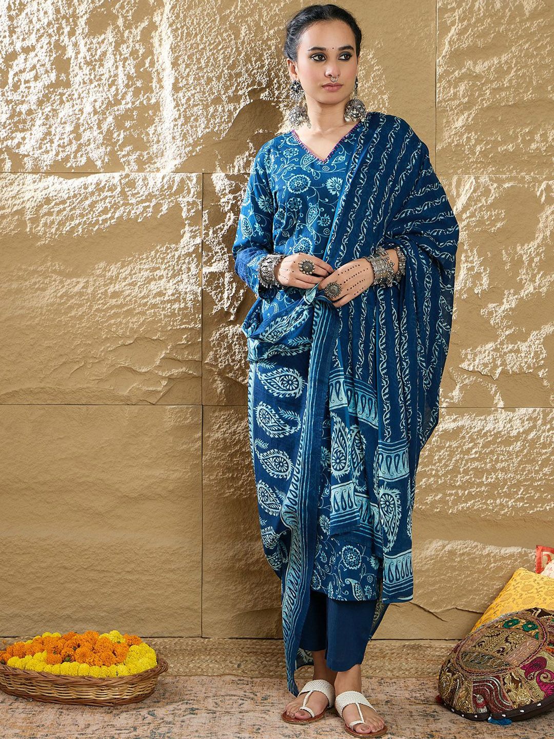 Indo Era Women Paisley Printed Pure Cotton Kurta with Trousers & Dupatta