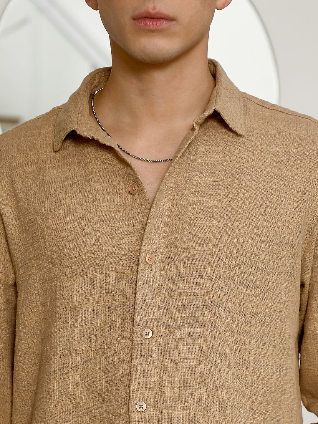 Campus Sutra Men Comfort Fit Textured Spread Collar Casual Shirt
