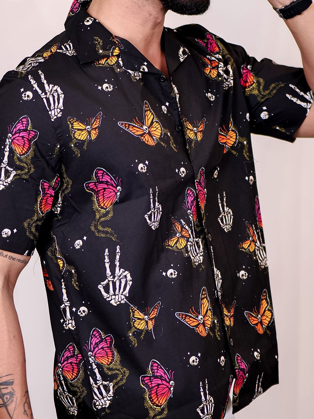 Eszett Conversational Printed Spread Collar Pure Cotton Casual Shirt
