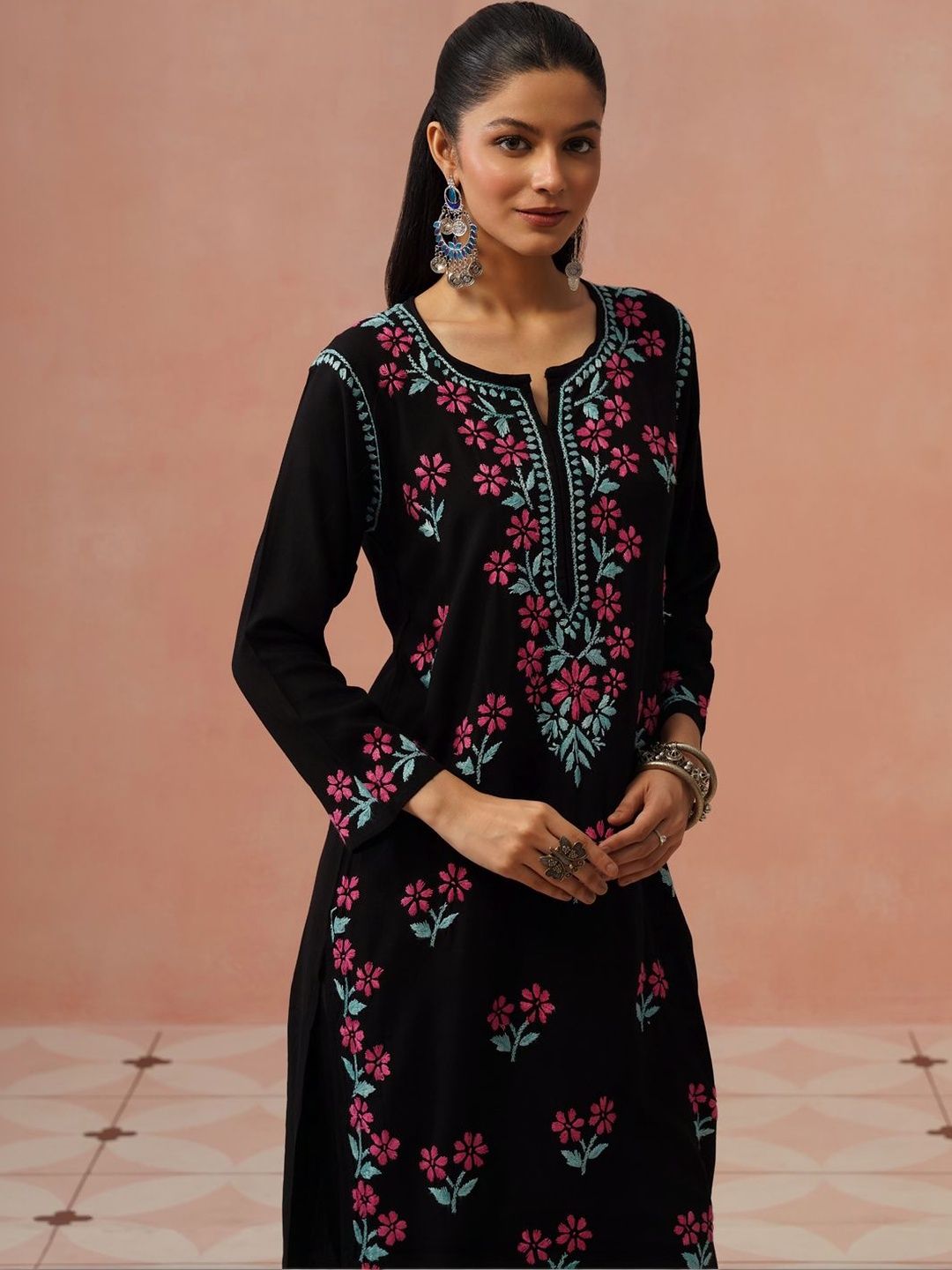 House of Chikankari Women Floral Embroidered Thread Work Kurta