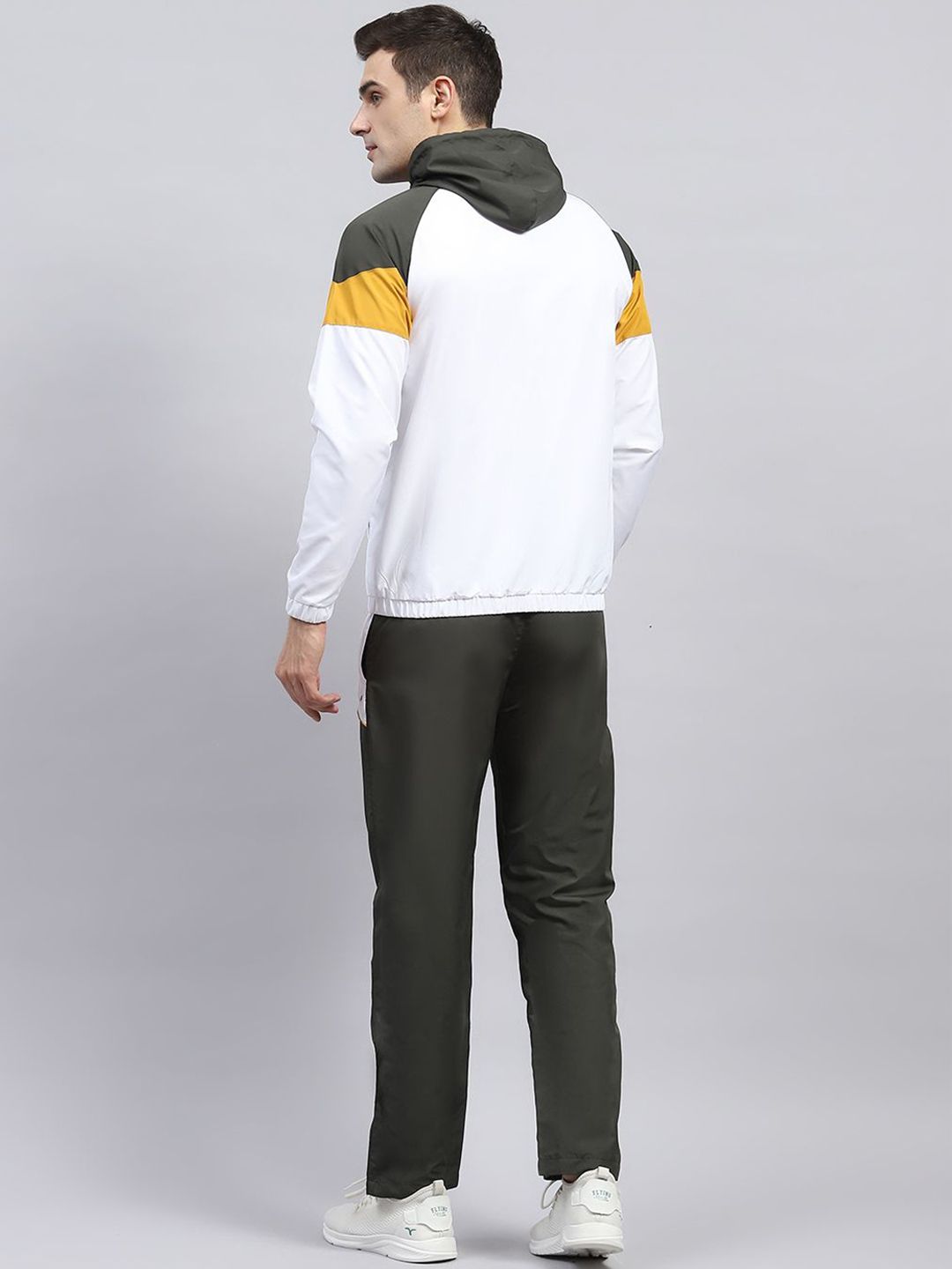 Monte Carlo Men Colourblocked Long Sleeves Hooded Neck Tracksuits