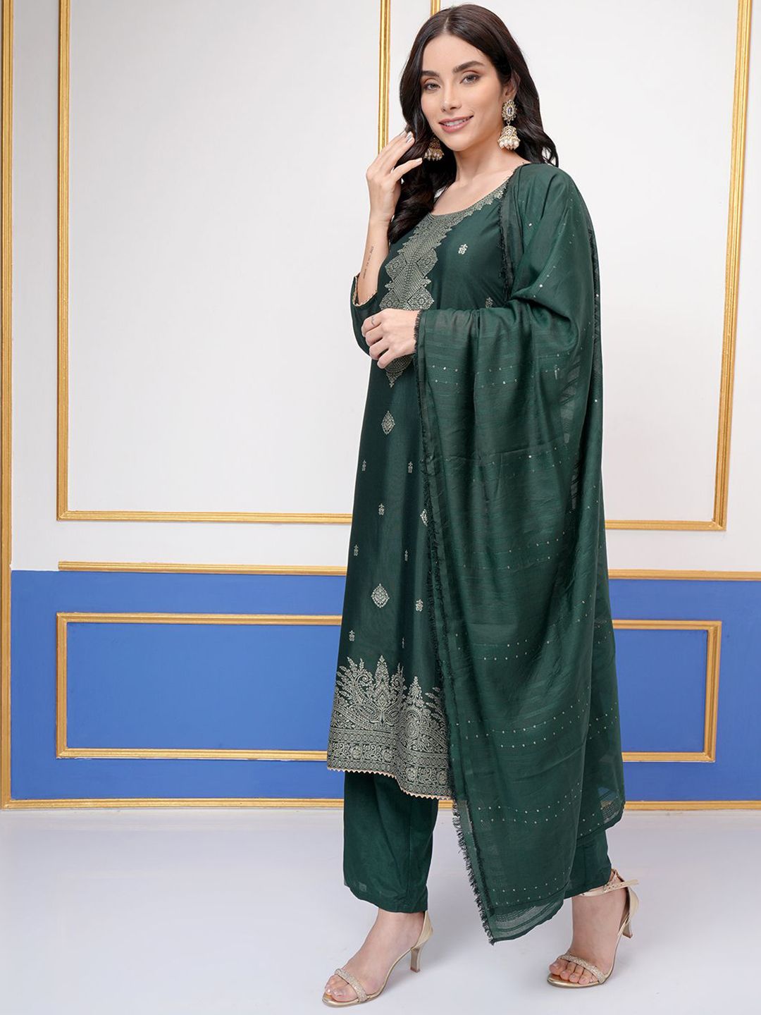 Vishudh Ethnic Motifs Woven Design Regular Straight Kurta With Trouser With Dupatta