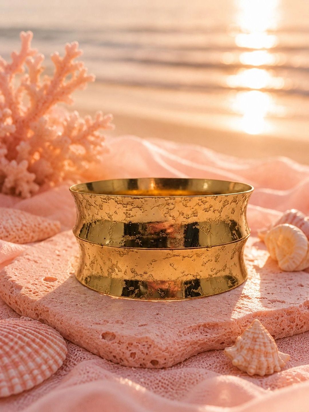 VOGUE PANASH Gelang Cuff Bersalut Emas