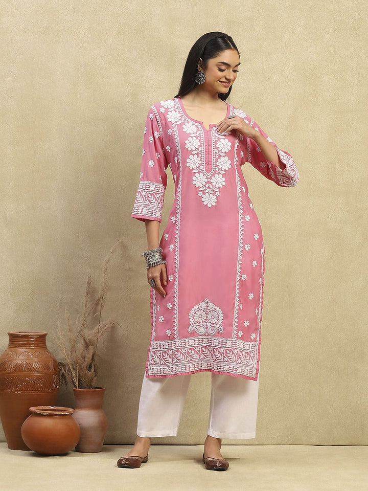 Rumah Wanita Chikankari Pink Chanderi Chikankari Sulam Kurta
