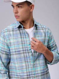 The Indian Garage Co Men Slim Fit Opaque Checked Casual Shirt