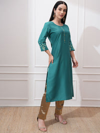 Vishudh Round Neck Three-Quarter Sleeves Thread Work Straight Kurta