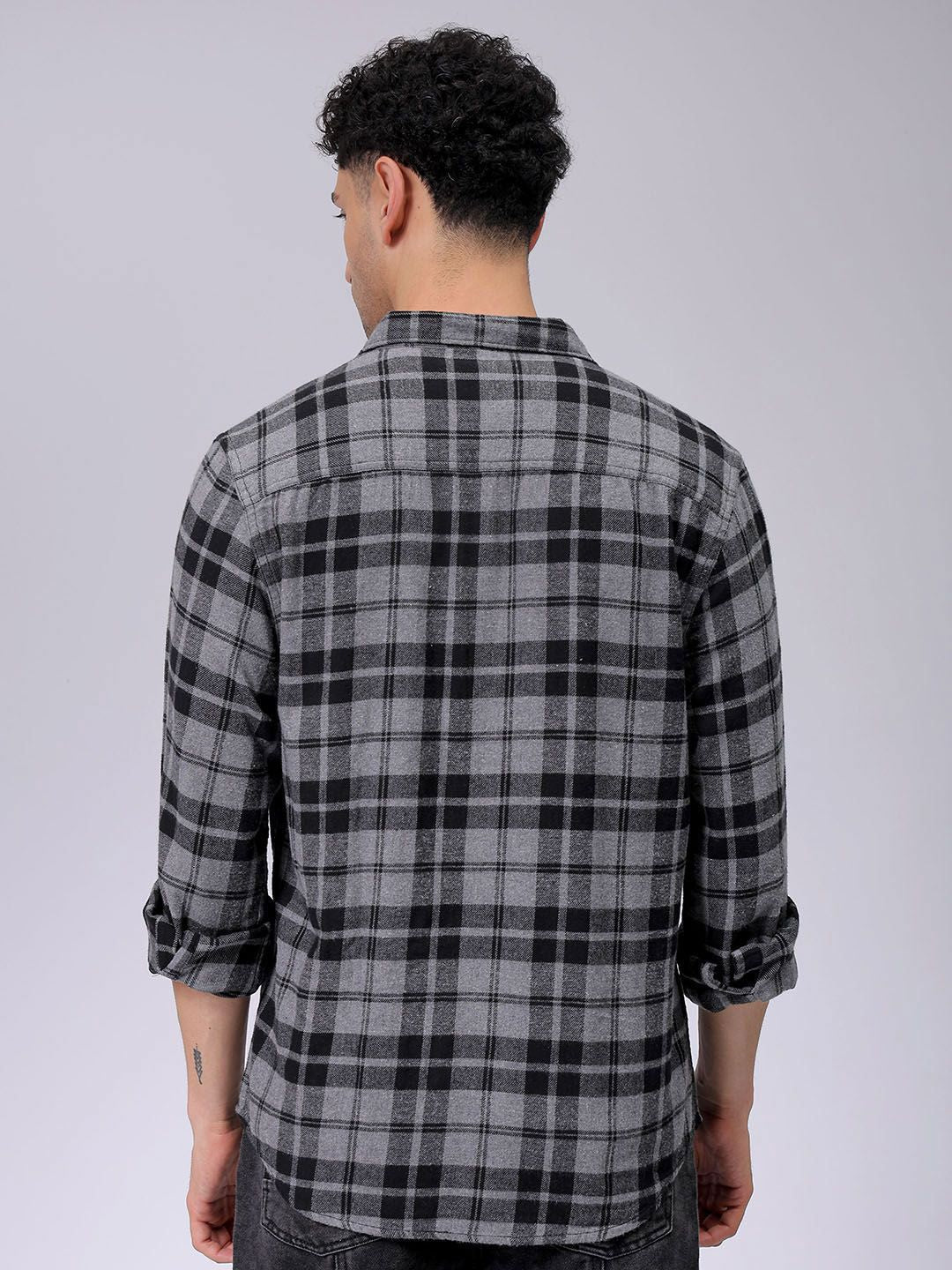The Indian Garage Co Men Slim Fit Opaque Checked Casual Shirt