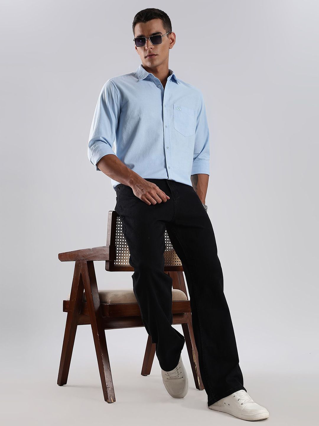 ADRO Standard Spread Collar Cotton Casual Shirt