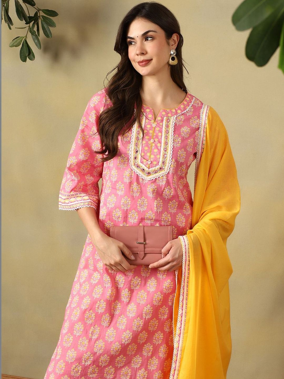 Mamicha Women Ethnic Motifs Printed Regular Thread Work Pure Cotton Kurta with Trousers & With Dupatta