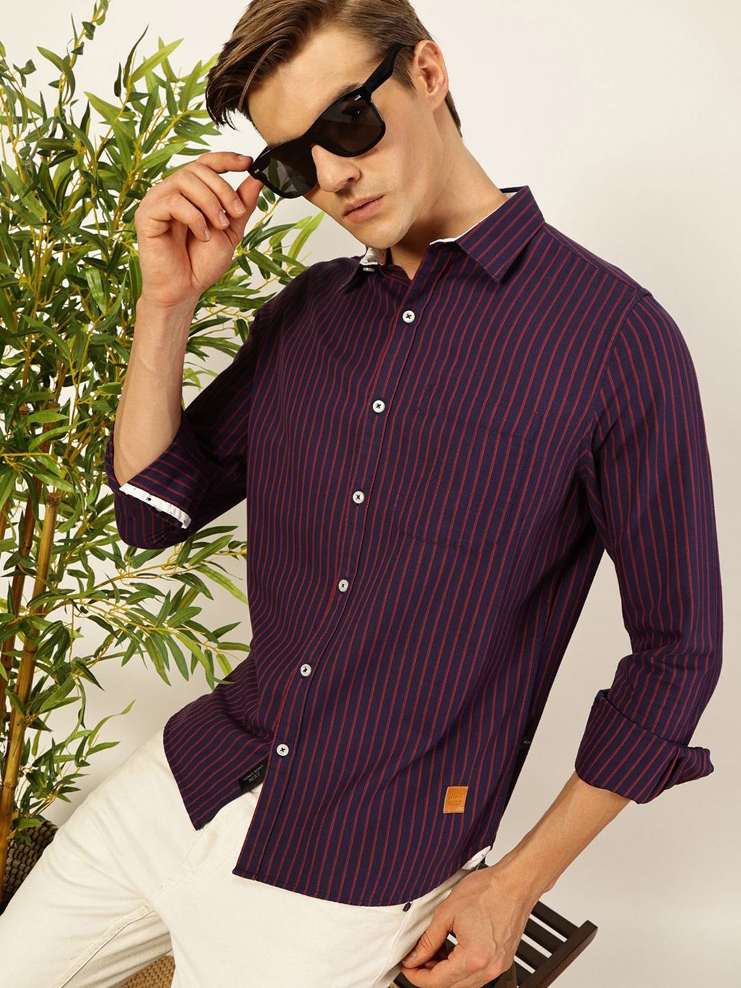 Thomas Scott Men Smart Spread Collar Vertical Striped Cotton Slim Fit Casual Shirt