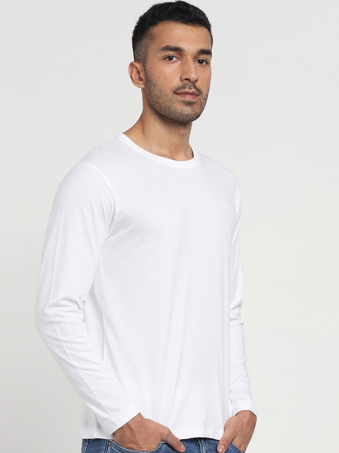 Bewakoof Men White Solid Full Sleeve T-shirt