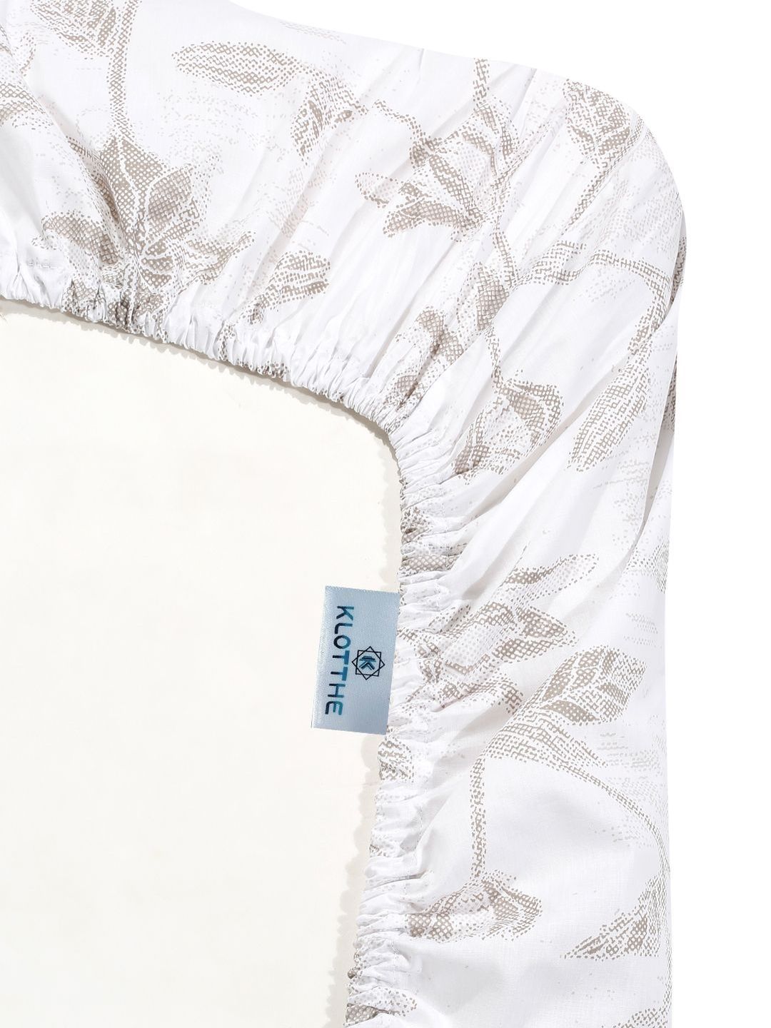 KLOTTHE White Floral Printed Fitted 400 TC Cotton Super King Bedsheet With 2 Pillow Covers