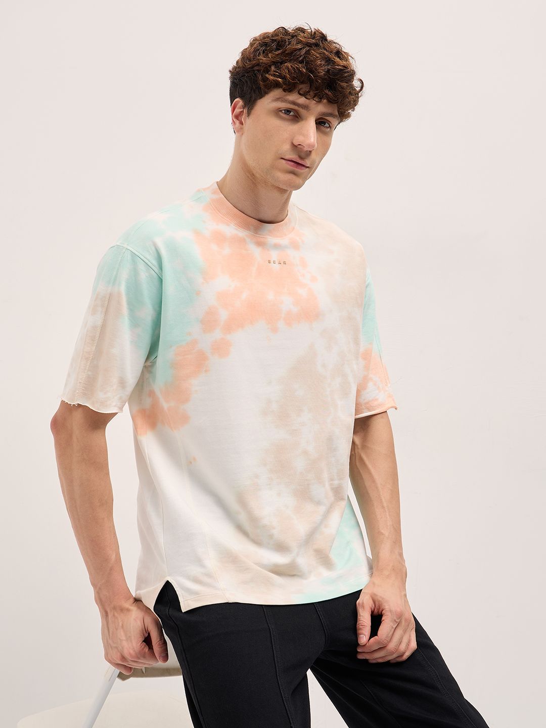 THE BEAR HOUSE Men Dyed Round Neck Cotton Oversized T-shirt