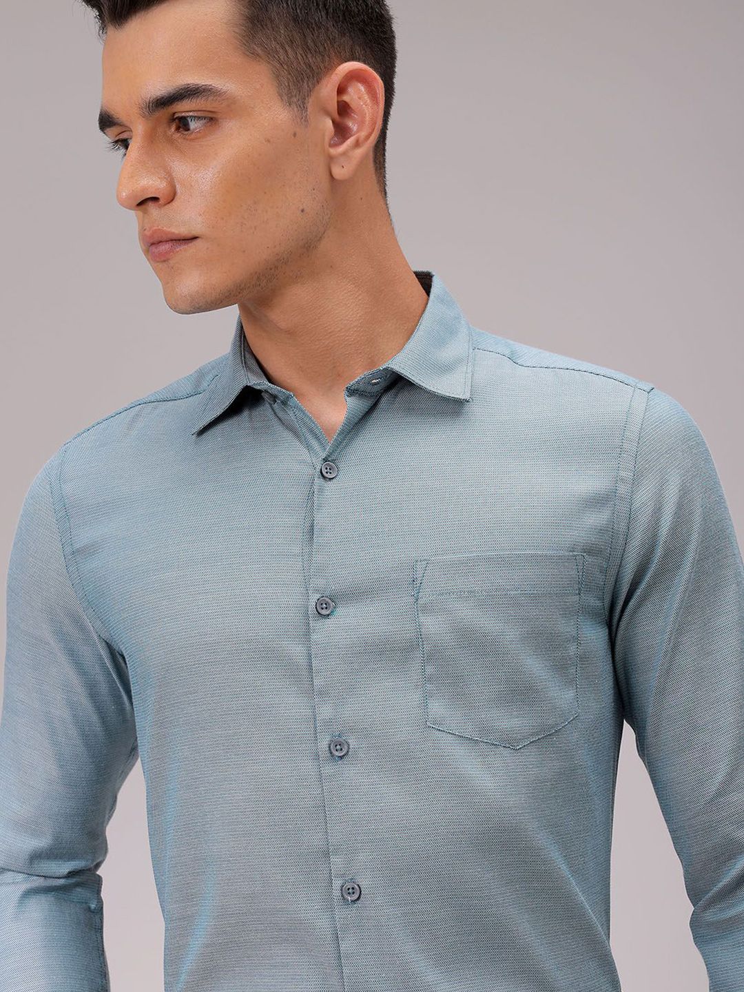 The Indian Garage Co. X Luxe Men Cutaway Collar Solid Slim Fit Formal Shirt
