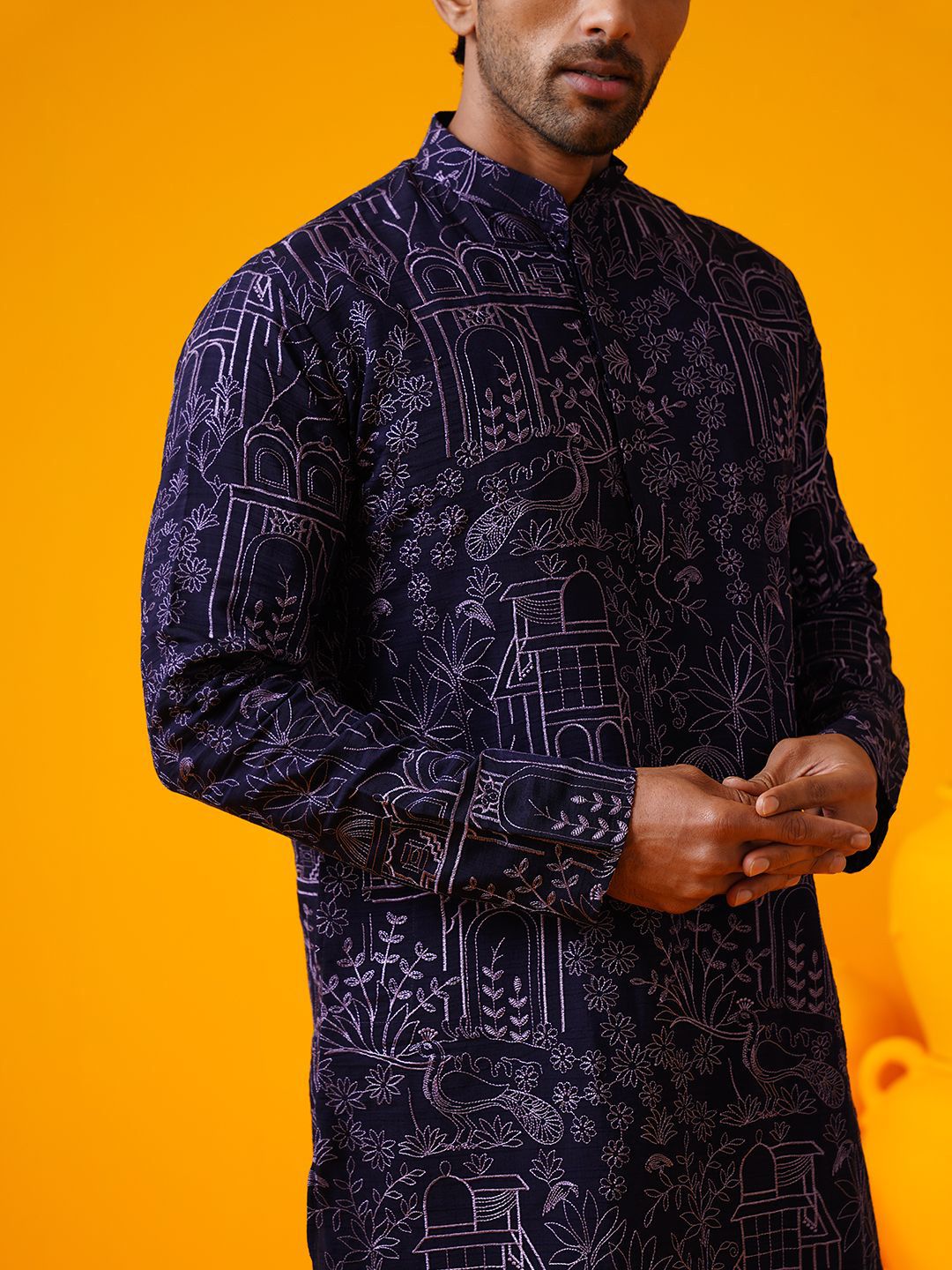 SOJANYA Ethnic Motifs Embroidered Mandarin Collar Thread Work Straight Kurtas