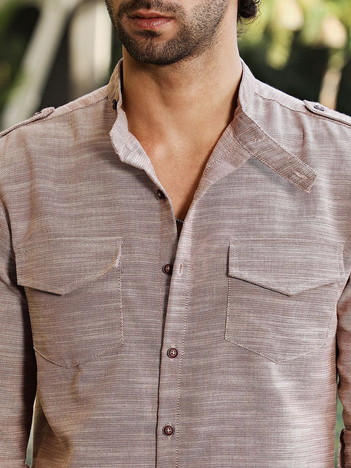 Campus Sutra Men Classic Fit Spread Collar Textured Cotton Casual Shirt