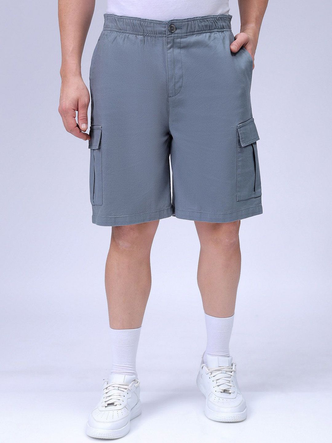 The Indian Garage Co Men Relaxed Fit Pure Cotton Mid-Rise Utility Cargo Shorts