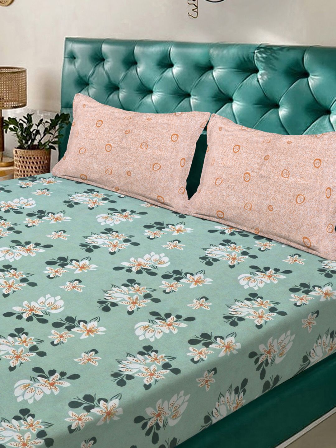 KLOTTHE Green Floral 300 TC Cotton Blend Dilengkapi Cadar Katil Double dengan 2 Sarung Bantal