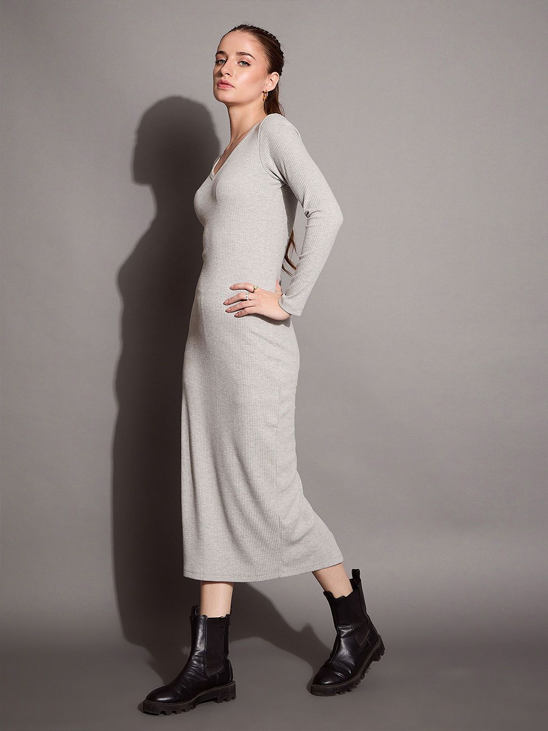 SASSAFRAS BASICS Bodycon Midi Dress
