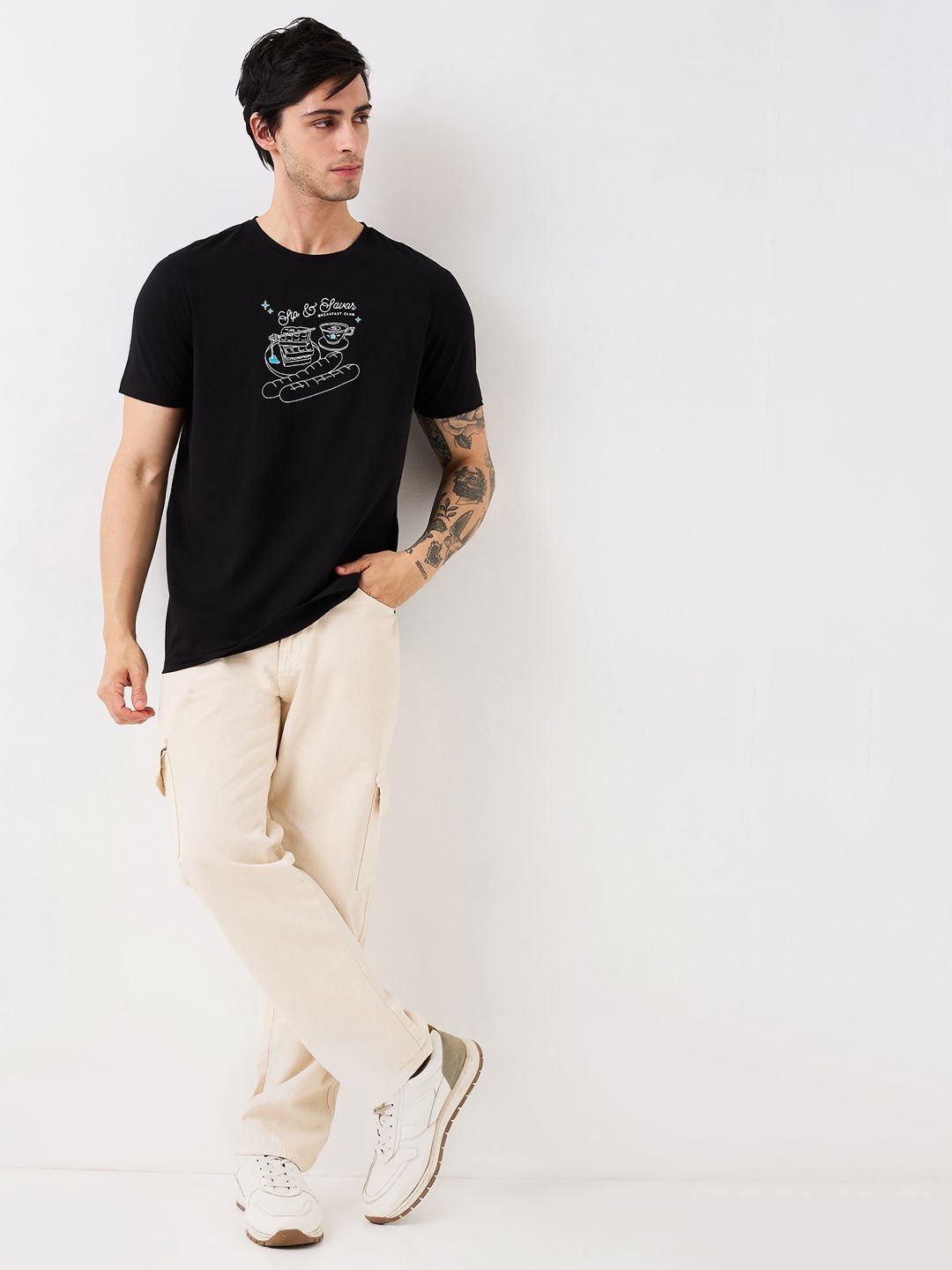 SPYKAR Men Graphic Printed Round Neck Cotton Slim Fit T-shirt