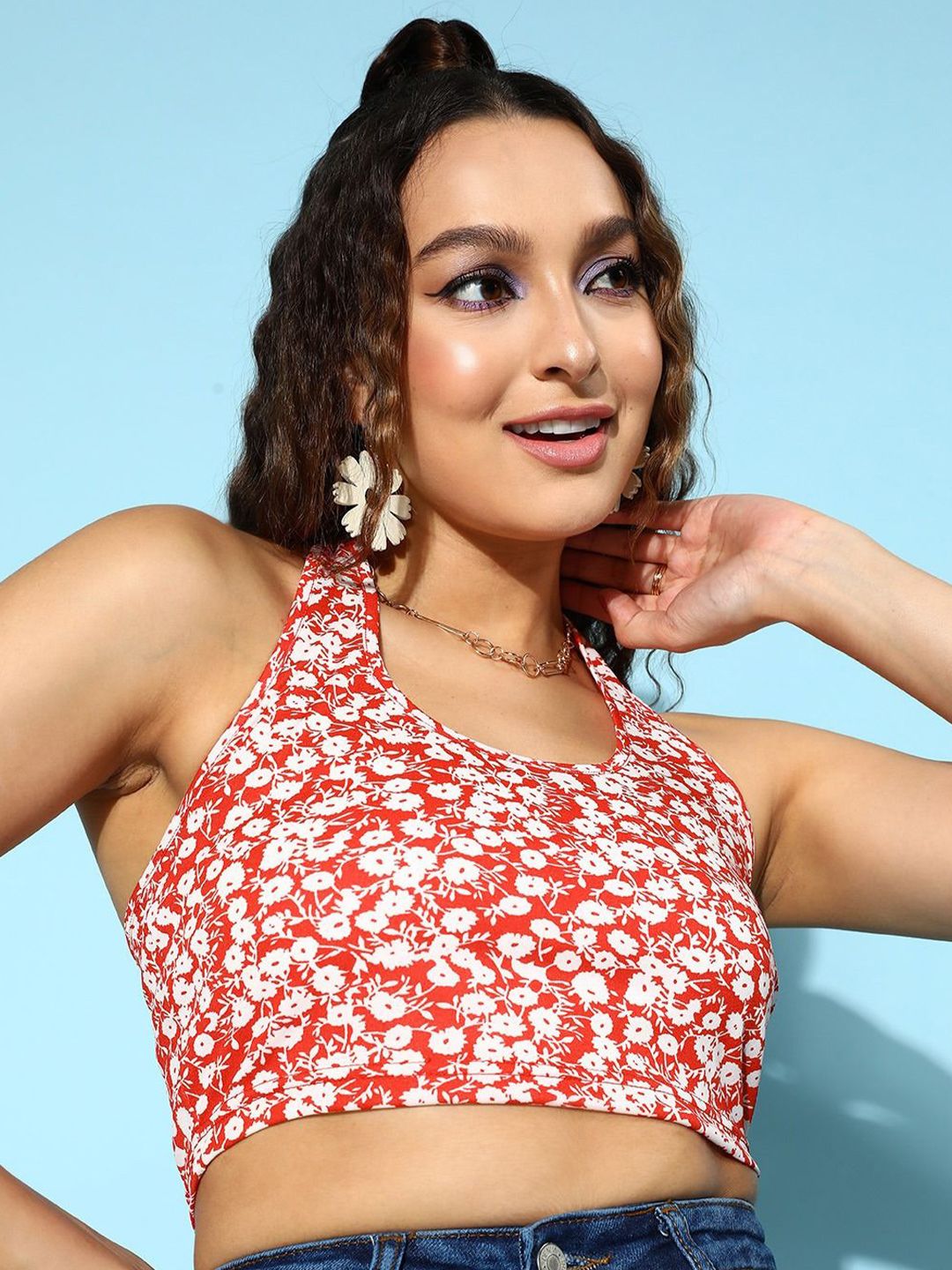 Berrylush Floral Print Halter Neck Crop Top