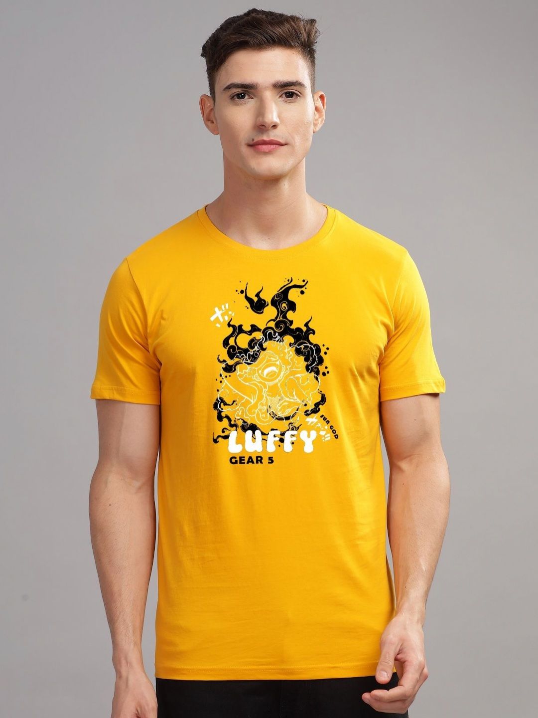 ADRO Men Printed Applique T-shirt