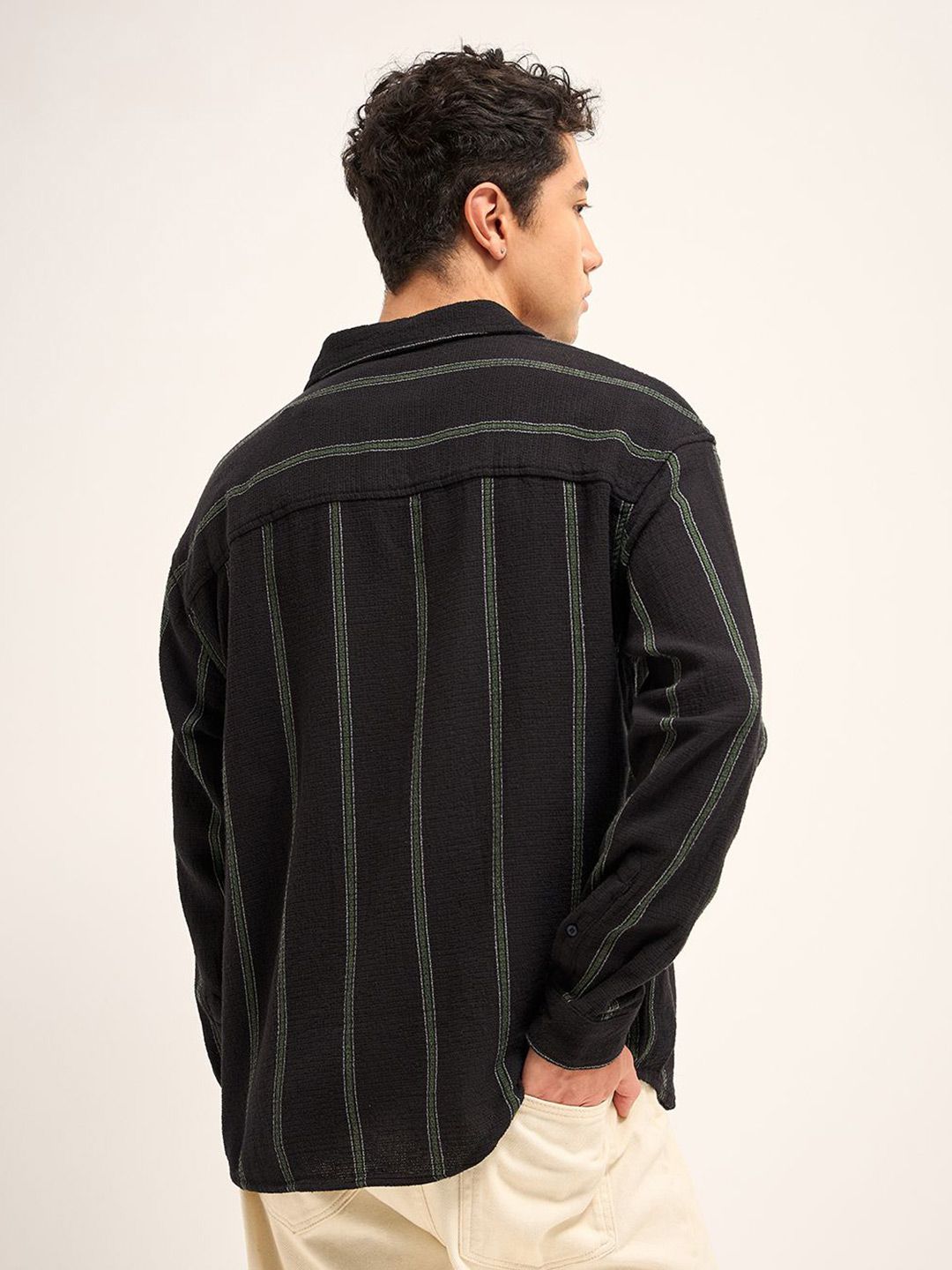 THE BEAR HOUSE Men Spread Collar Vertical Striped Pure Cotton Relaxed Fit Casual Shirt