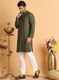 Jompers Men Embroidered Regular Sequinned Kurta with Pyjamas