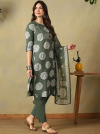 Mamicha Women Ethnic Motifs Printed Regular Thread Work Pure Cotton Kurta with Trousers & With Dupatta