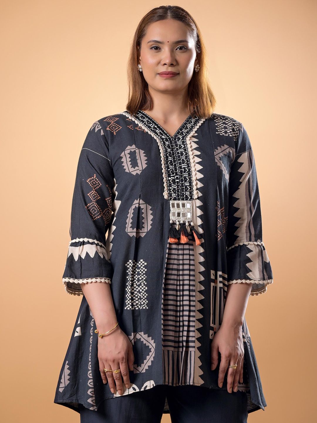 Tunik V-Neck Kapas Tulen Bercetak Mamicha Dengan Palazzo Co-Ords