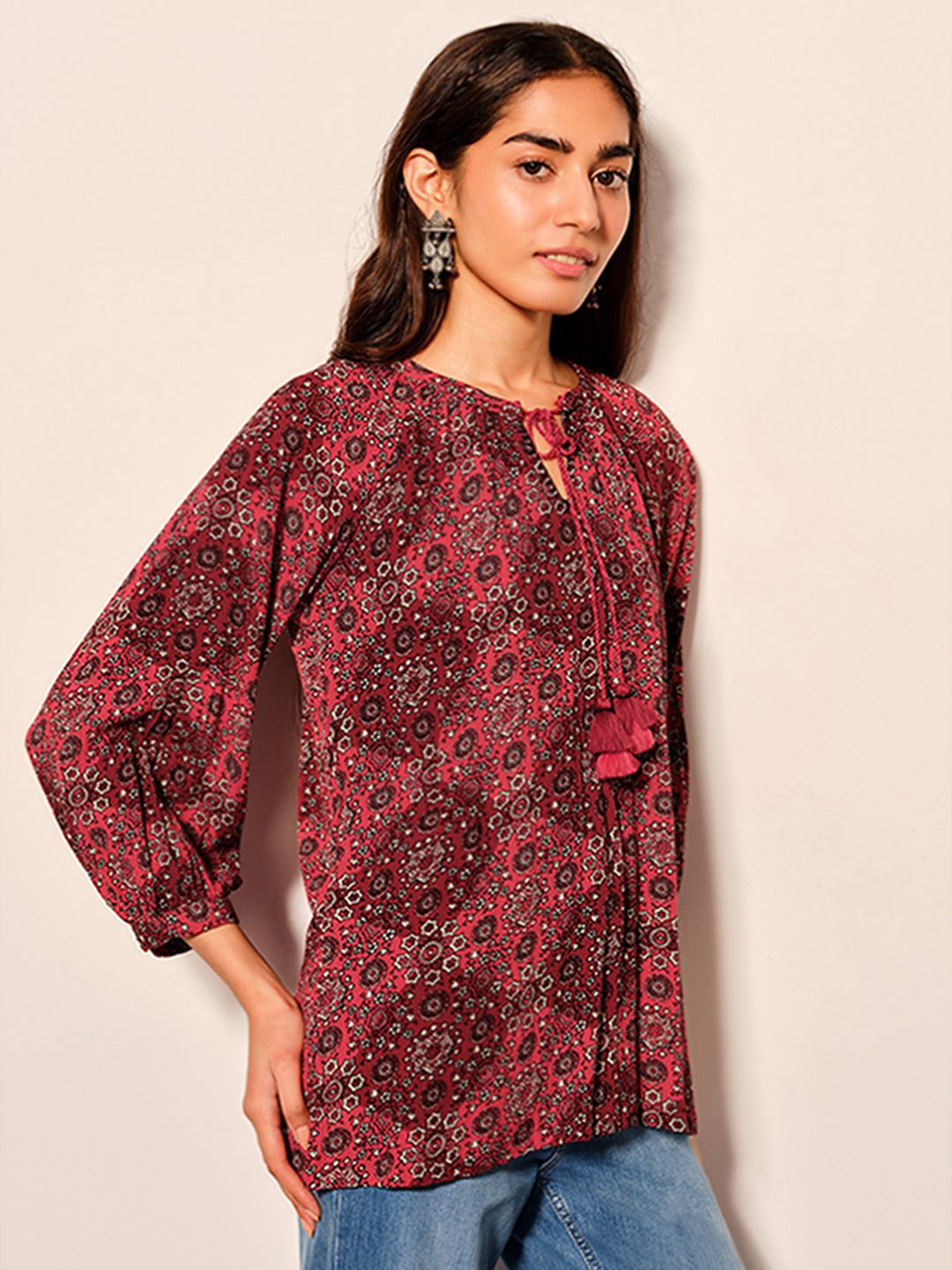 Global Desi Women Floral Printed Tie-Up Neck Top