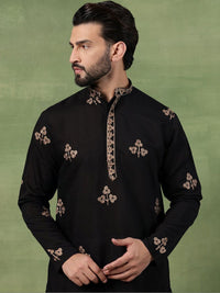 SOJANYA Kurta Kerja Benang Sulam Bunga Lelaki