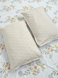 KLOTTHE Multicoloured Floral 300 TC King Bedsheet with 2 Pillow Covers