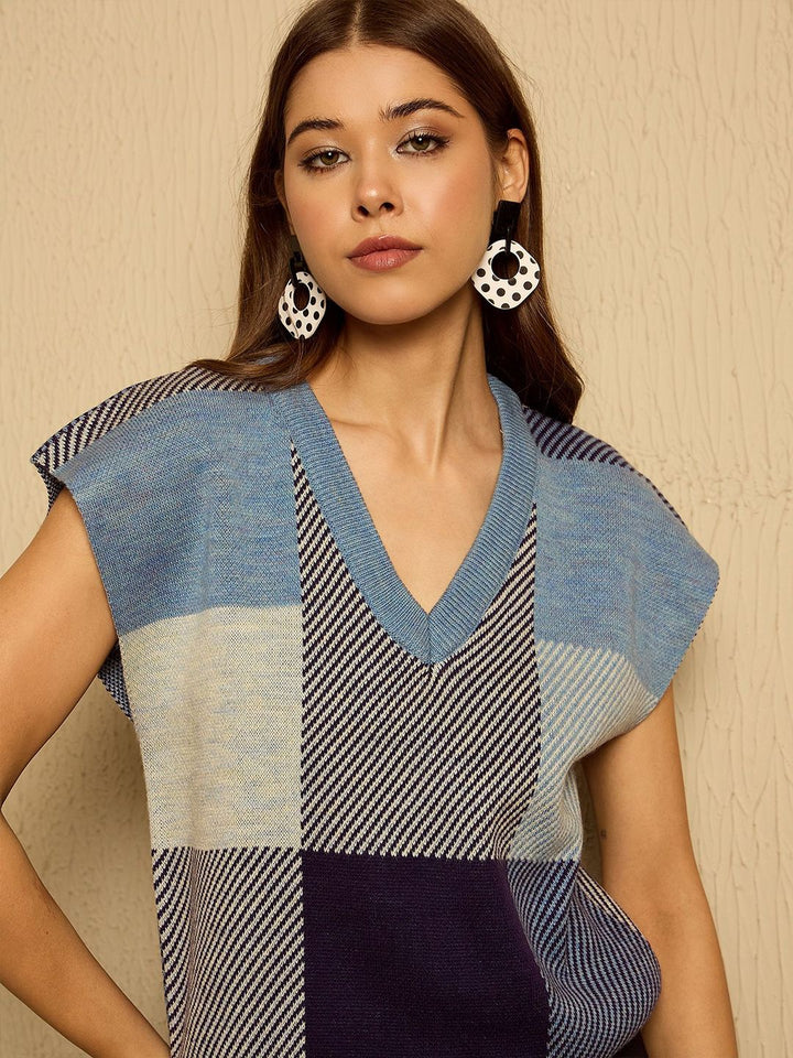 Berrylush Women Checked Sweater Vest
