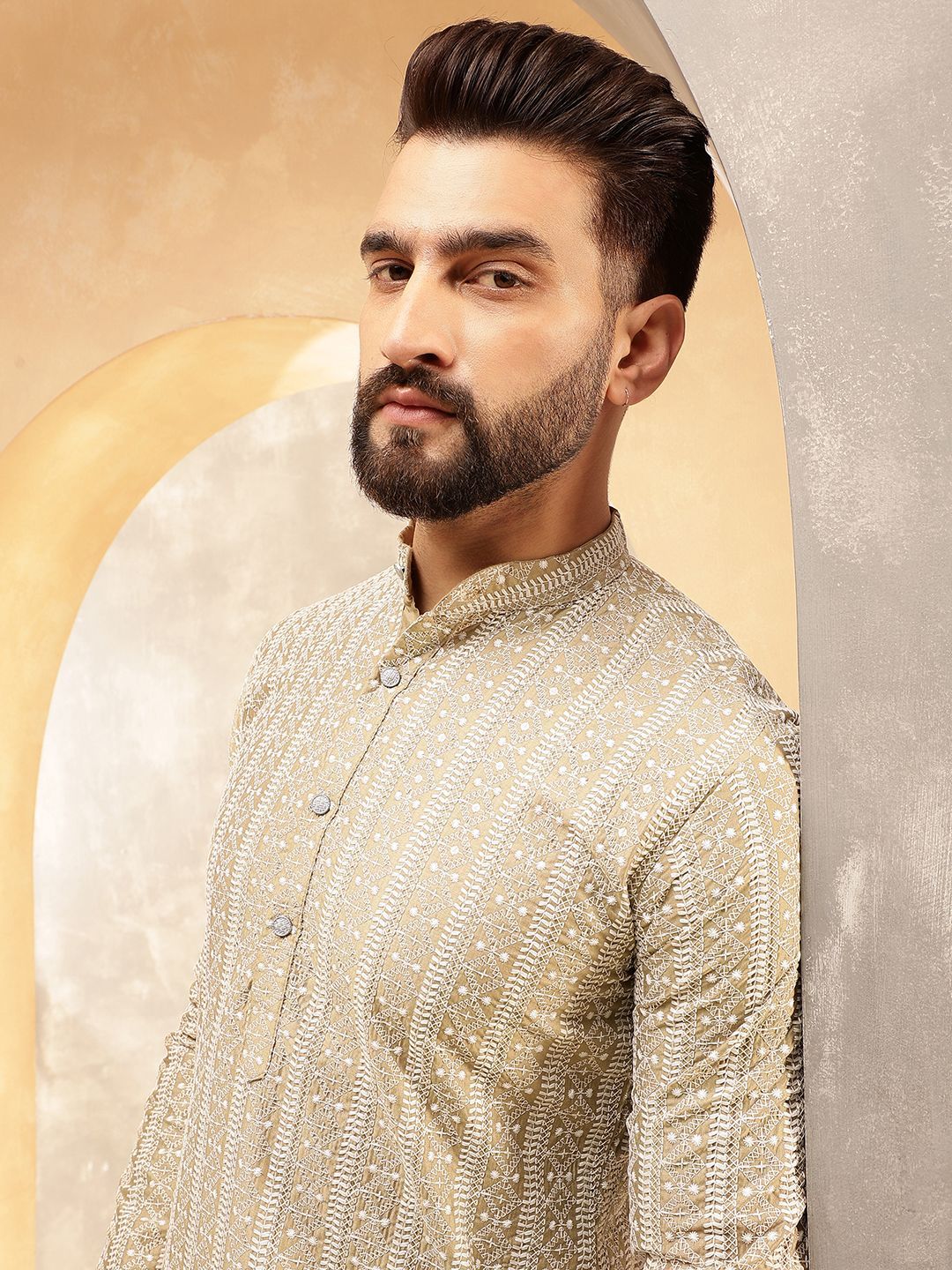Anouk Beige Geometrik Bersulam Kolar Mandarin Kapas Tulen Kurta Lurus Dengan Piyama