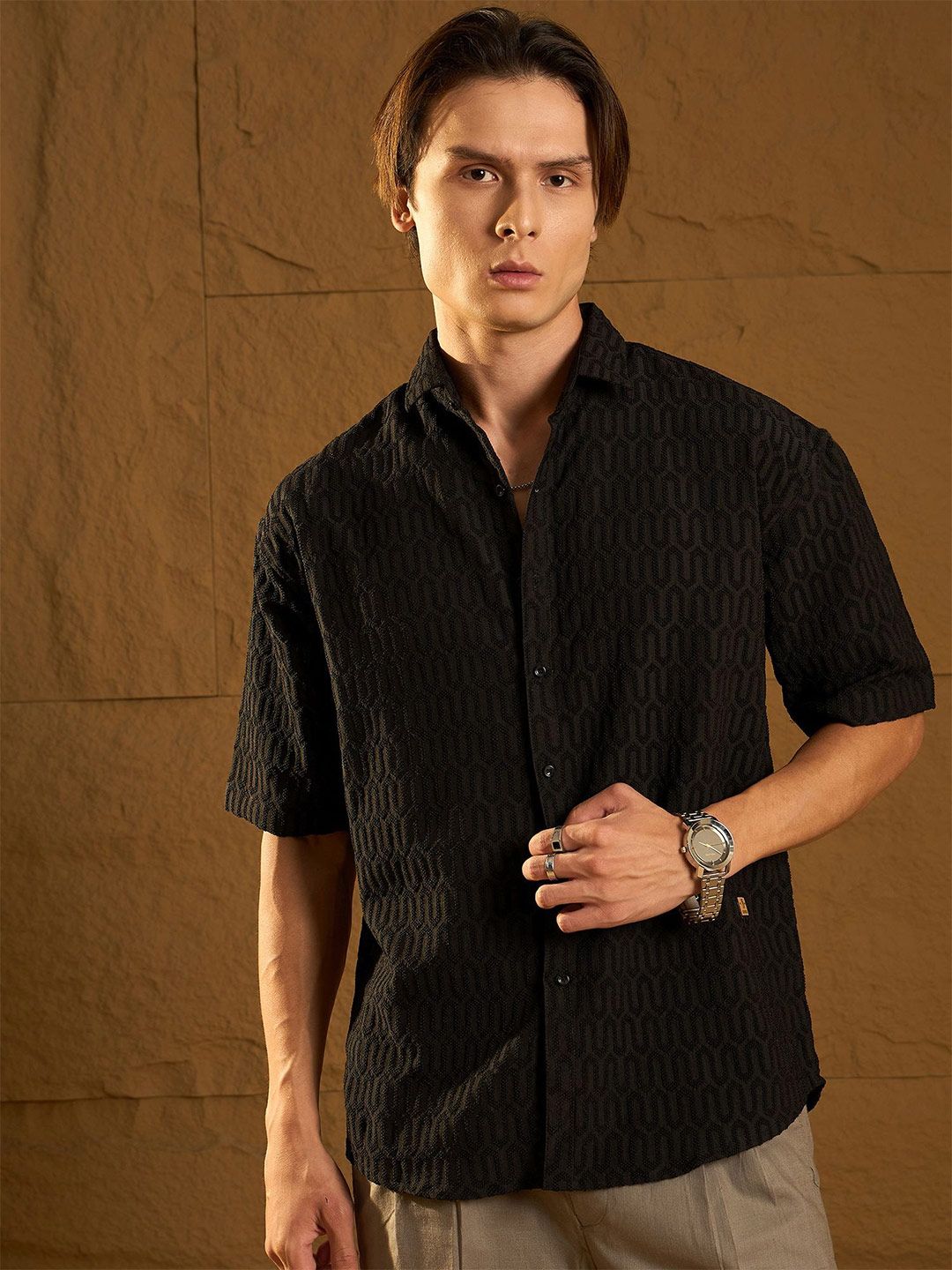 DENNISON Men Relaxed Spread Collar Textured Oversized Casual Shirt