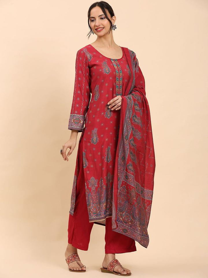 Mamicha Women Ethnic Motifs Printed Thread Work Kurta
