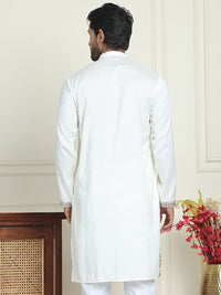 Jompers Ethnic Motifs Embroidered Mandarin Collar Thread Work Straight Kurtas