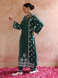 House of Chikankari Women Bottle Green Rayon Chikankari Embroidered Kurta Set