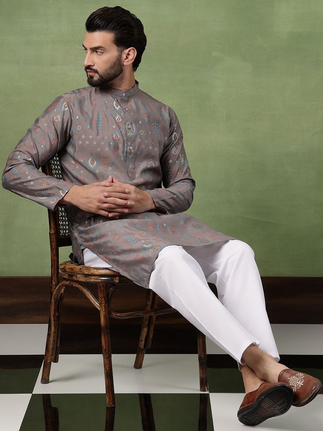 SOJANYA Men Bandhani Printed Kurta