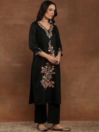 House of Chikankari Women Black Woolen Aari Sulam Set Kurta