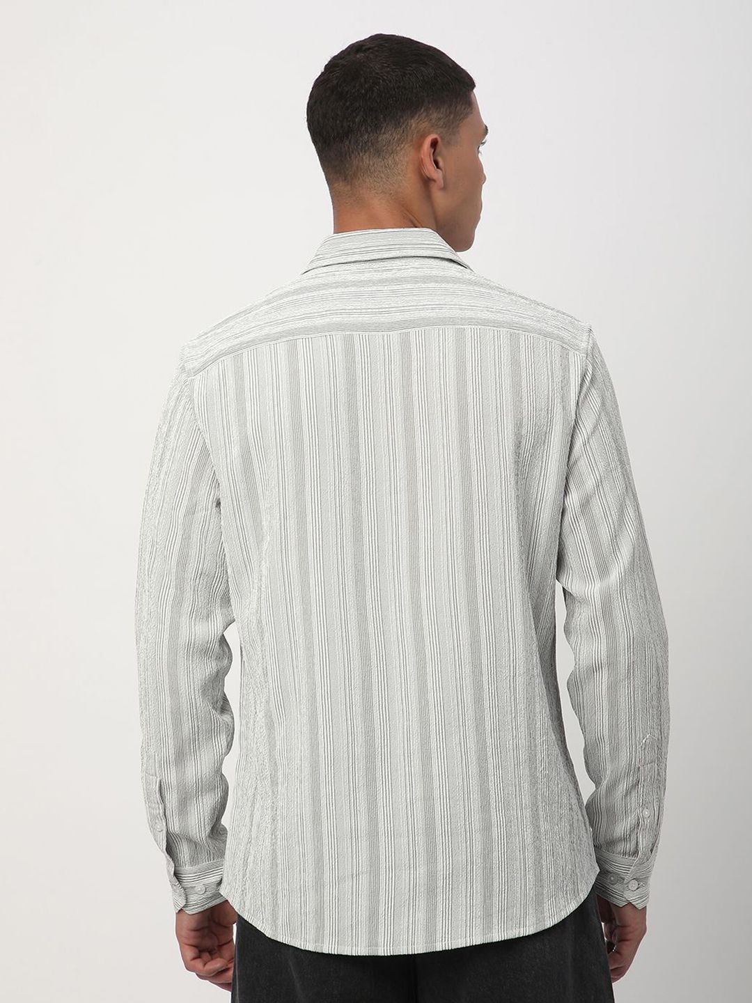 VASTRADO Men Classic Spread Collar Multi Striped Slim Fit Casual Shirt