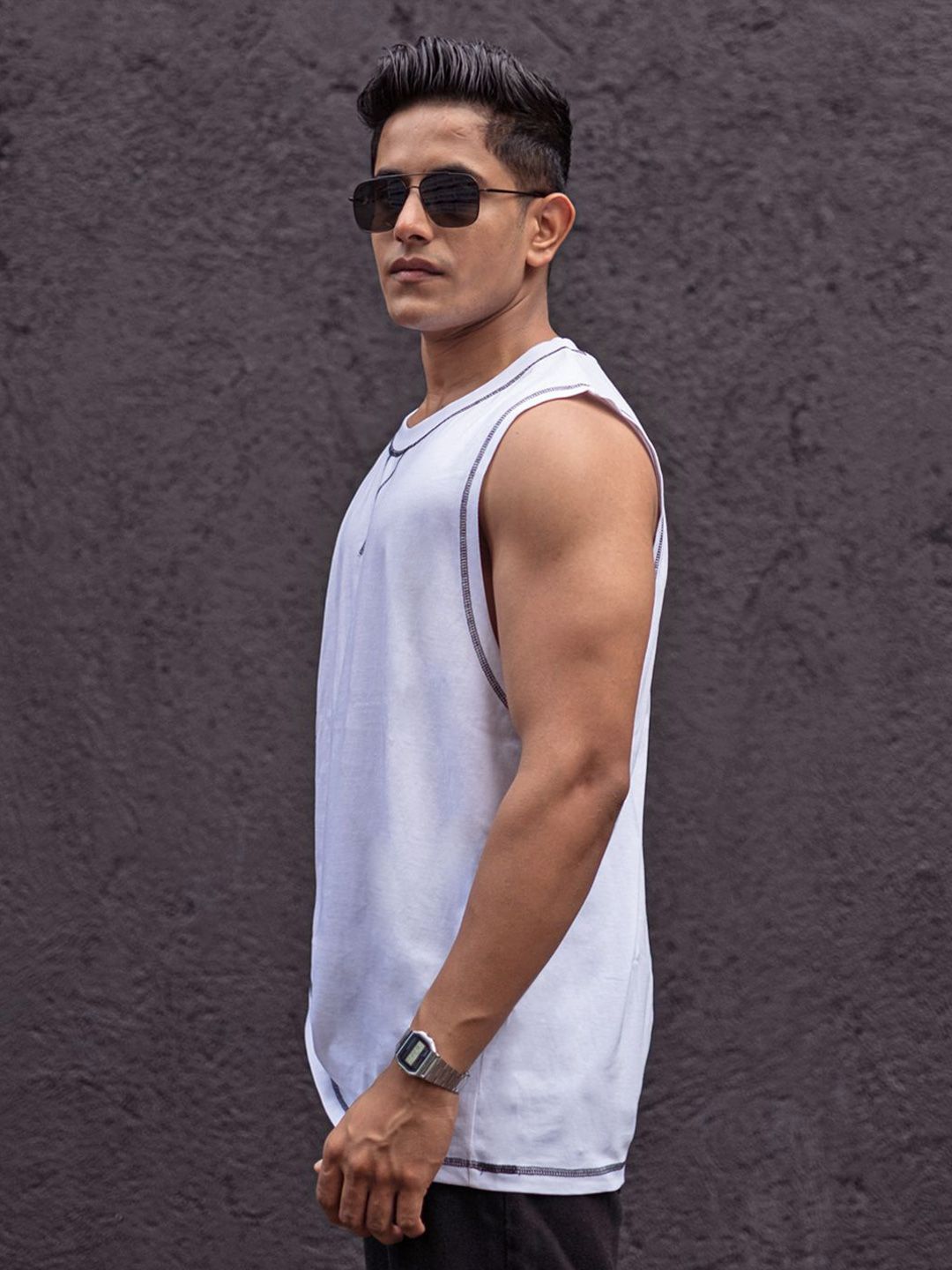 Powerlook Men Solid Round Neck Pure Cotton Oversized T-Shirt