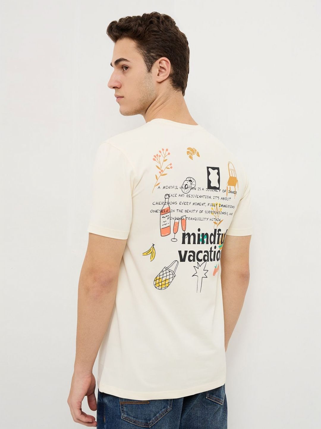 SPYKAR Men Graphic Printed Round Neck Cotton Slim Fit T-shirt