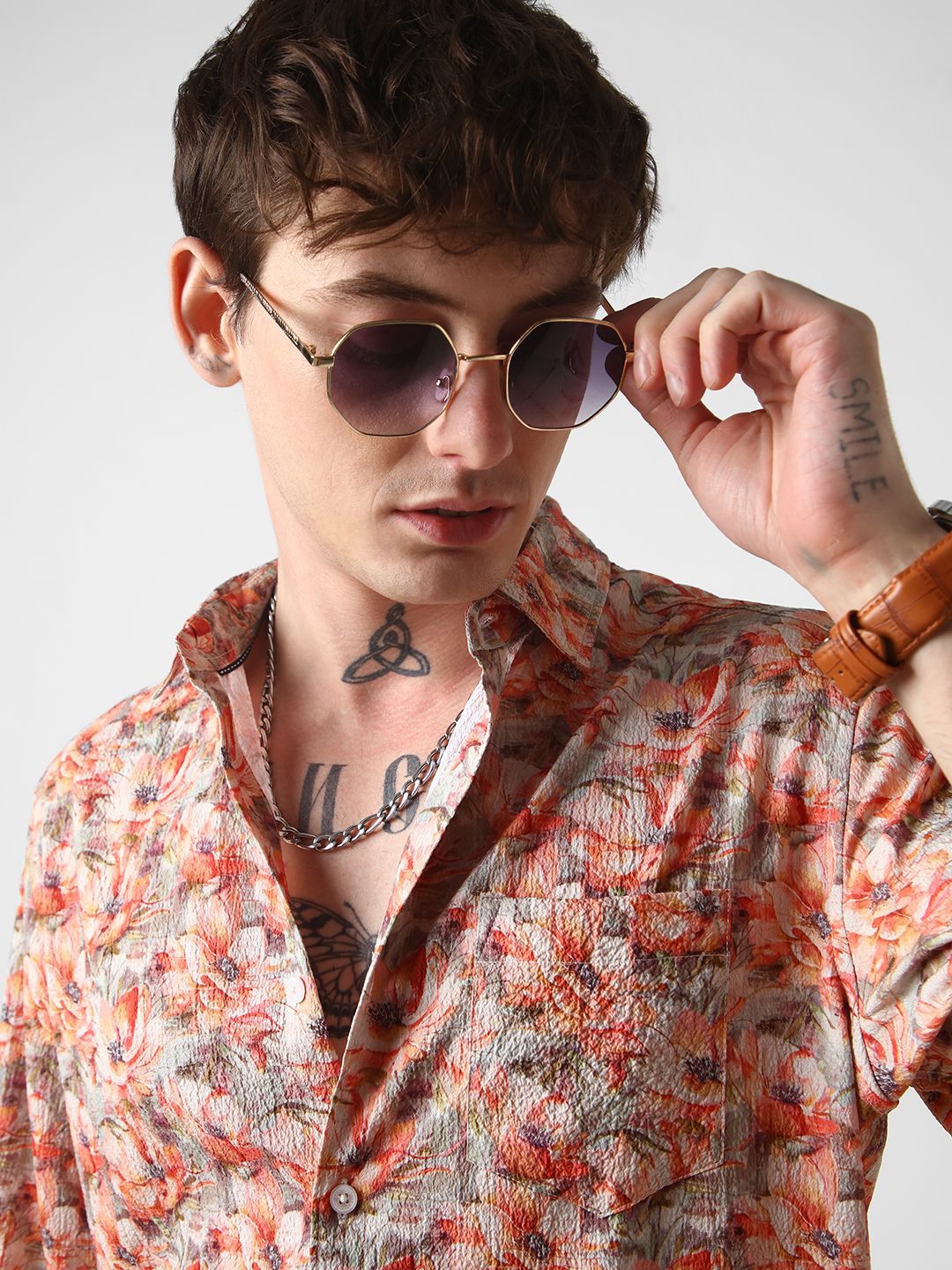 VASTRADO Men Classic Spread Collar Floral Printed Slim Fit Casual Shirt