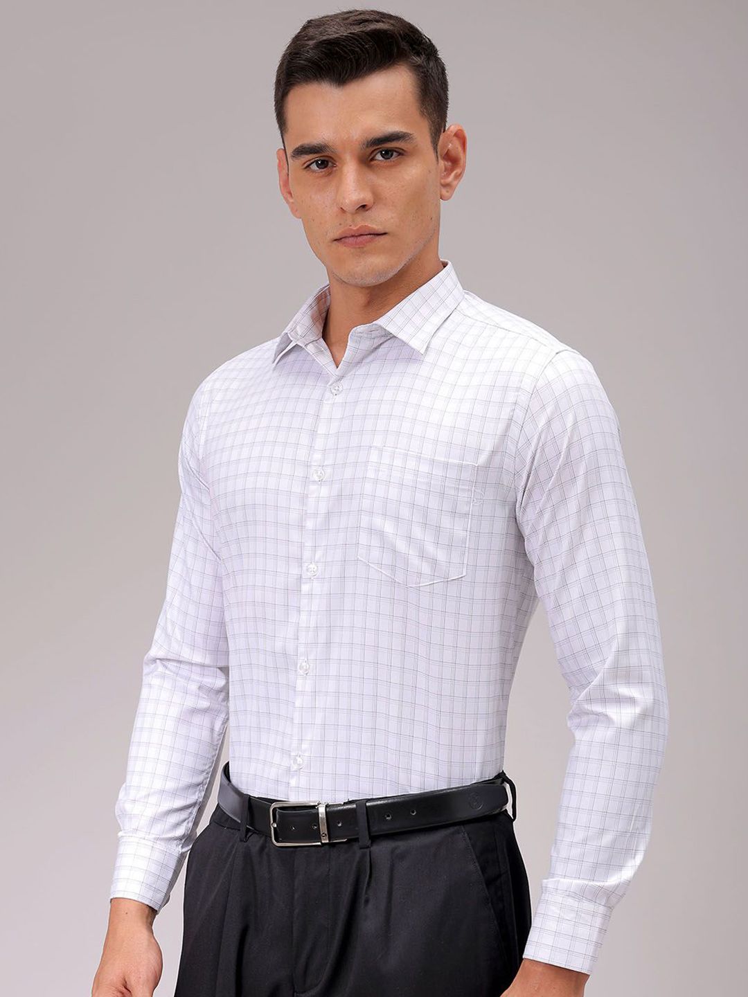 The Indian Garage Co. X Luxe Men Cutaway Collar Checked Slim Fit Formal Shirt