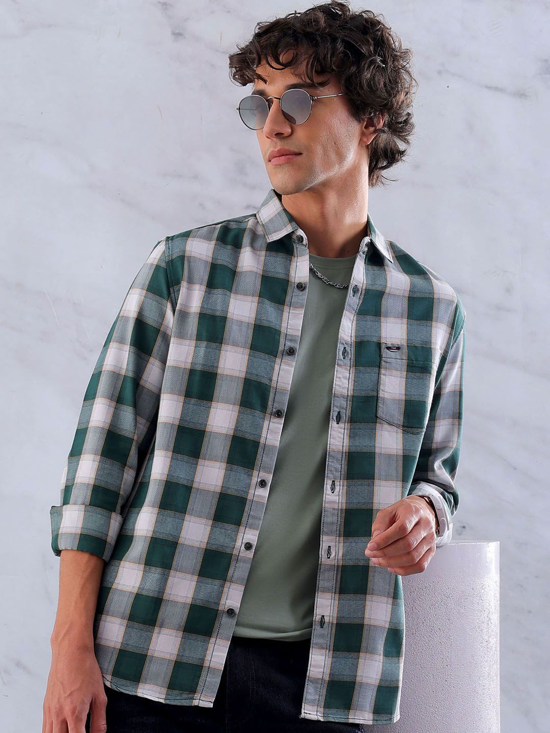 The Indian Garage Co Men Slim Fit Buffalo Checks Checked Casual Shirt