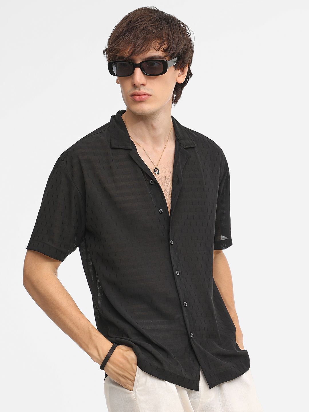 Campus Sutra Men Relaxed Fit Textured Casual Shirt