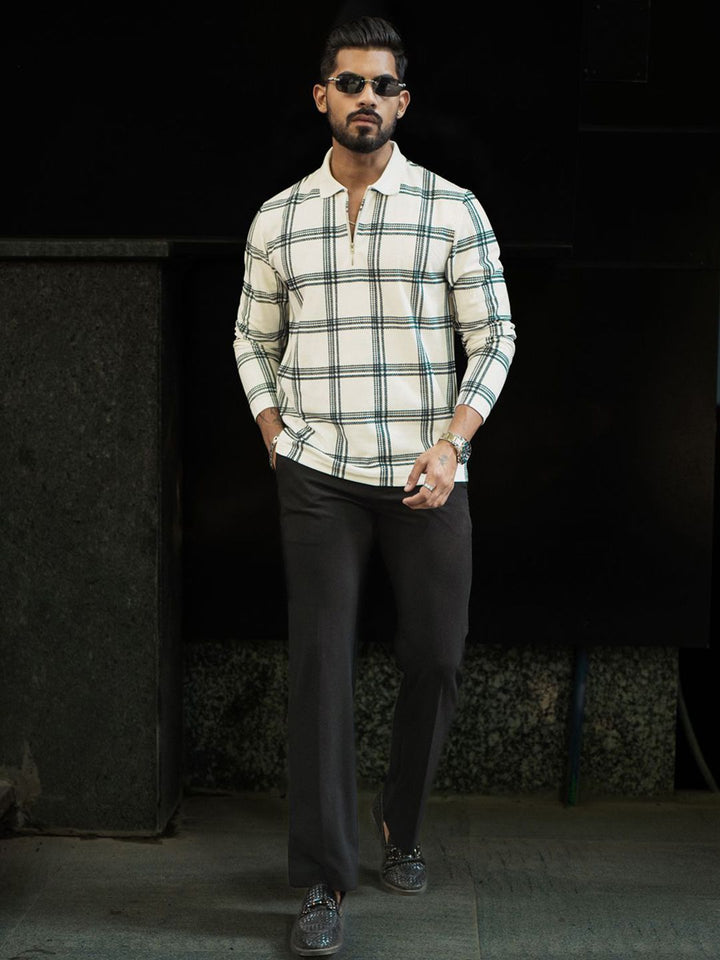 Powerlook Men Checked Polo Collar T-shirt